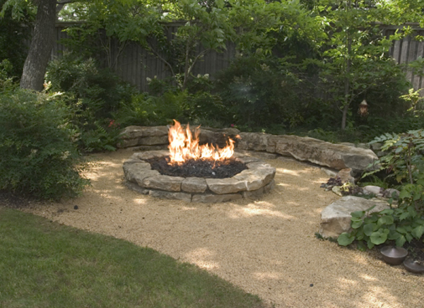 bonick-fence-firepit-garden-dallas-texas-resized-600