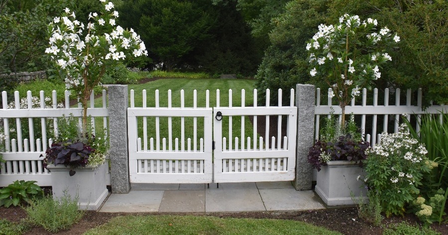 white-fence-1