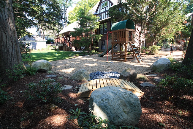 11-Outdoor-Play-Space